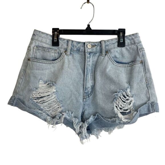 Forever 21 Light Blue Wash Distressed Cotton Denim Shorts Size 29 - Picture 1 of 5